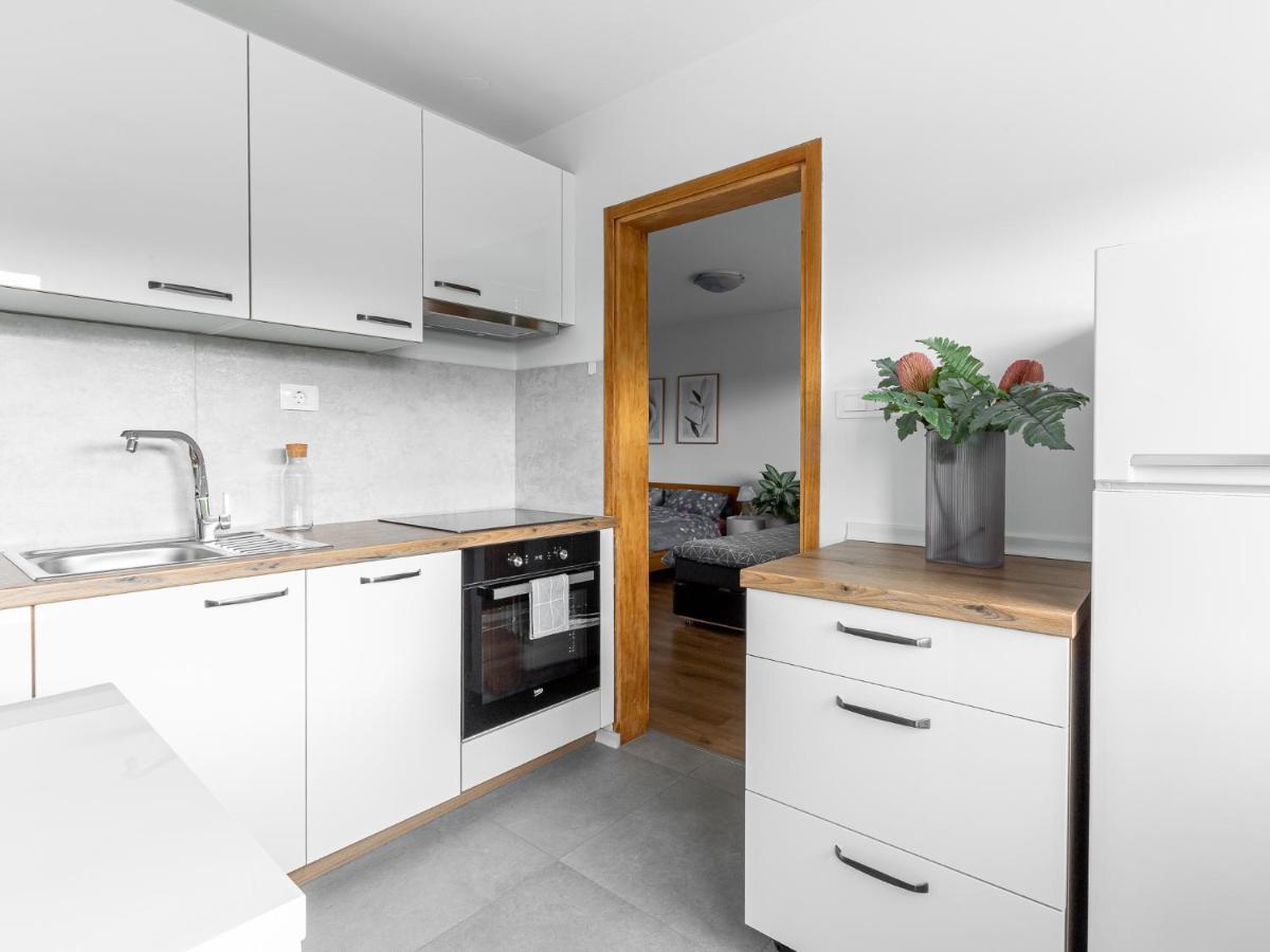 Apartma Vrtnica 5Th Floor Nova Gorica Eksteriør billede