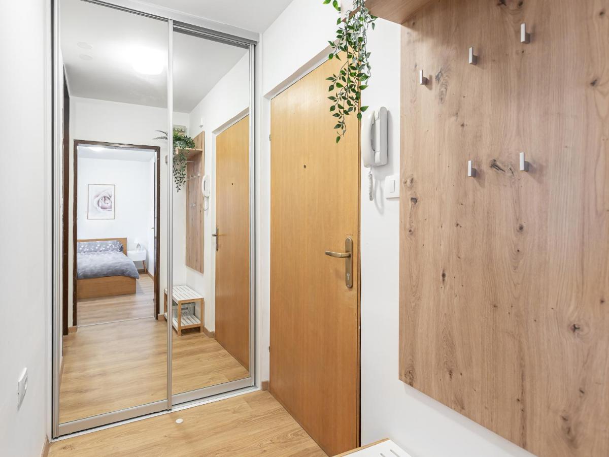 Apartma Vrtnica 5Th Floor Nova Gorica Eksteriør billede